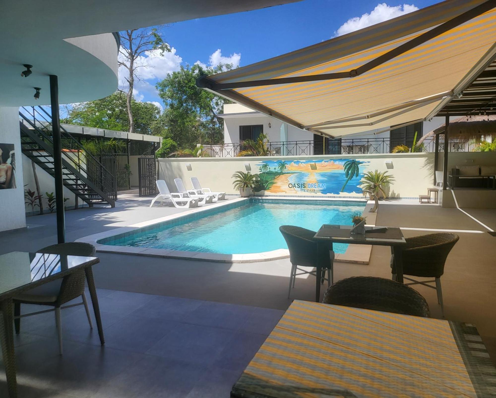 Hotel Oasis-Dream Holidays - La Petite France San Bernardino Exterior foto